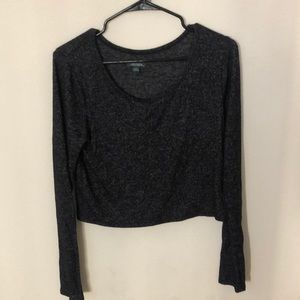 Black long-sleeve shirt for women